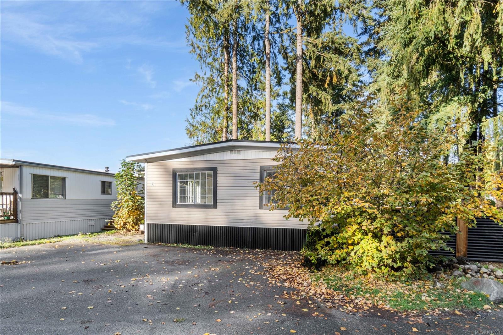 6-3449 Hallberg Rd, Nanaimo, BC