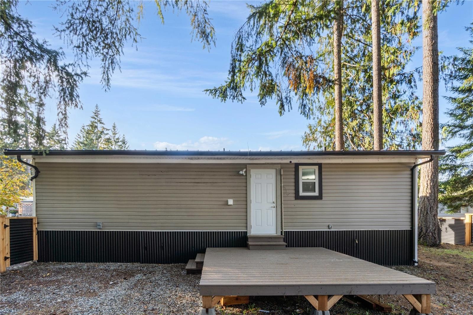 6-3449 Hallberg Rd, Nanaimo, BC