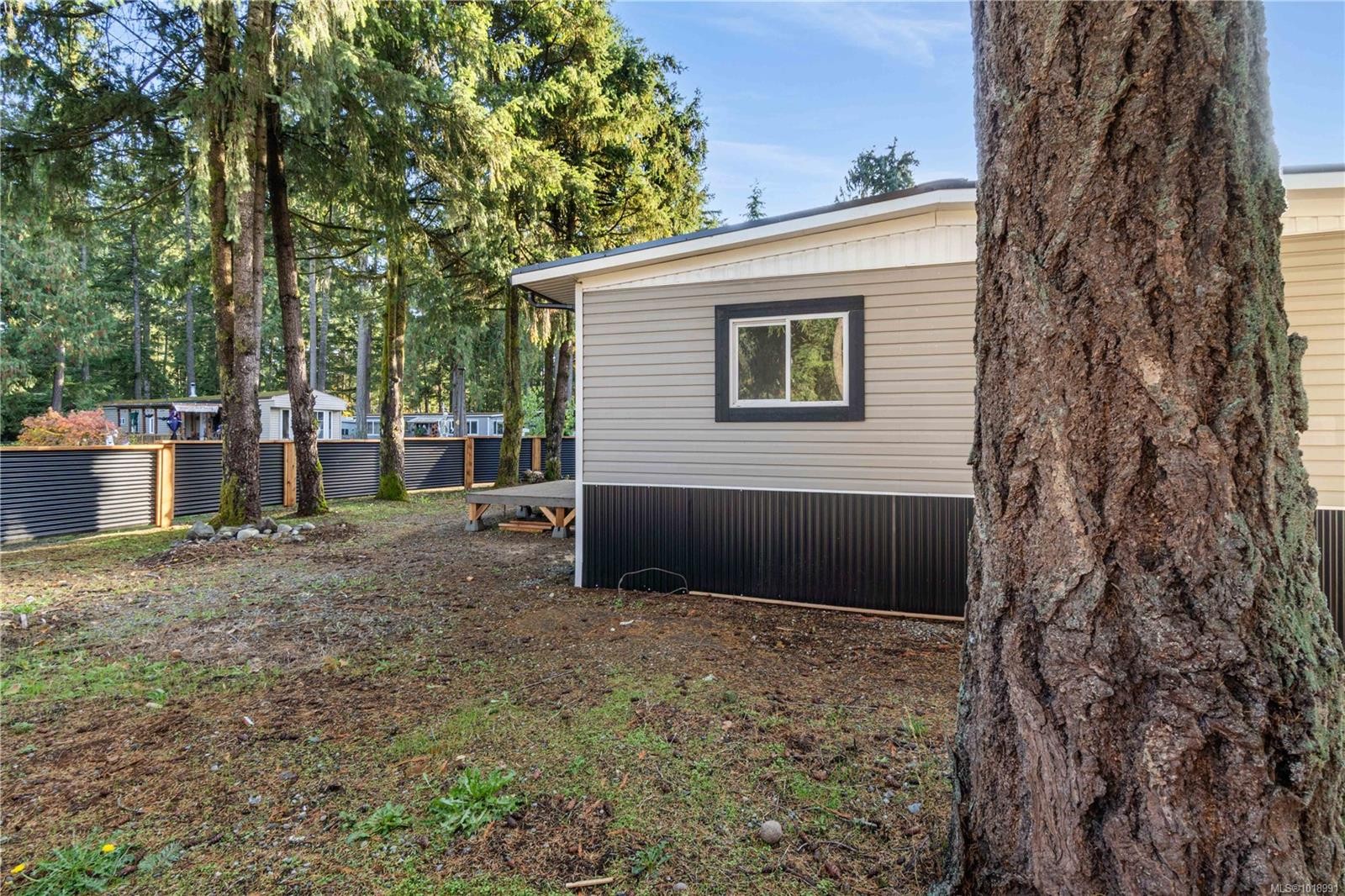 6-3449 Hallberg Rd, Nanaimo, BC