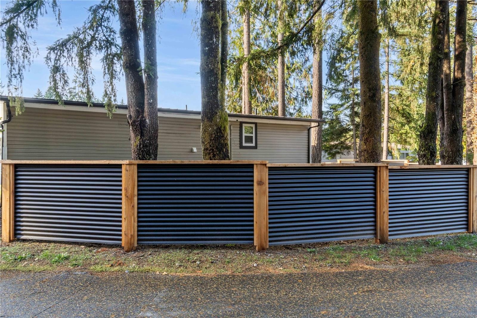 6-3449 Hallberg Rd, Nanaimo, BC