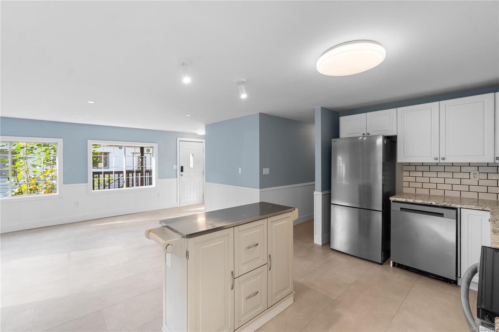 6-3449 Hallberg Rd, Nanaimo, BC