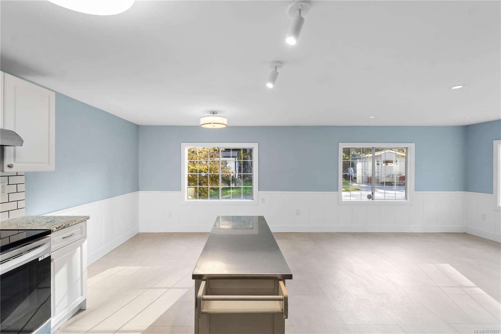 6-3449 Hallberg Rd, Nanaimo, BC