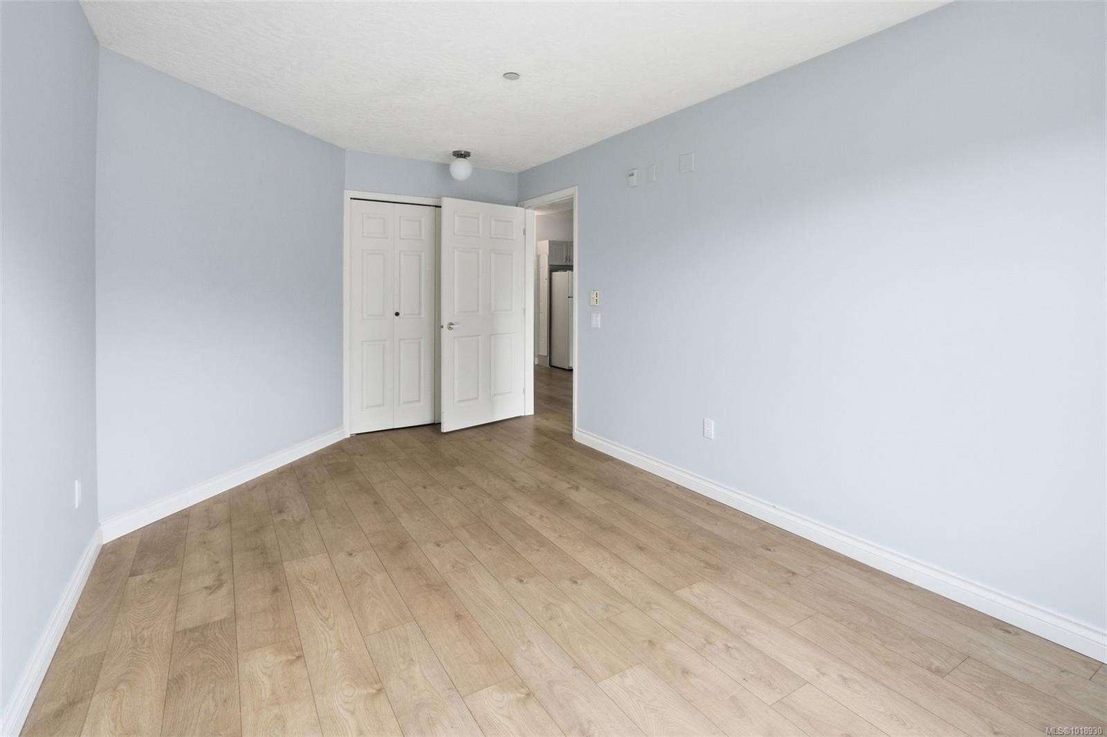 308-1070 Southgate St, Victoria, BC - Indoor Photo Showing Other Room