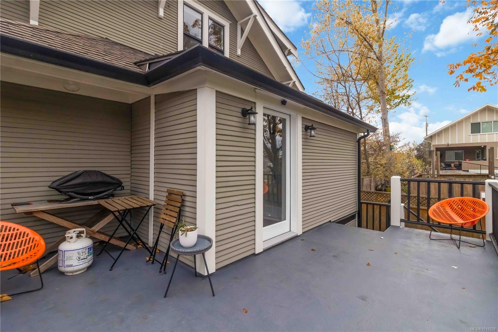 3354 Harriet Rd, Saanich, BC