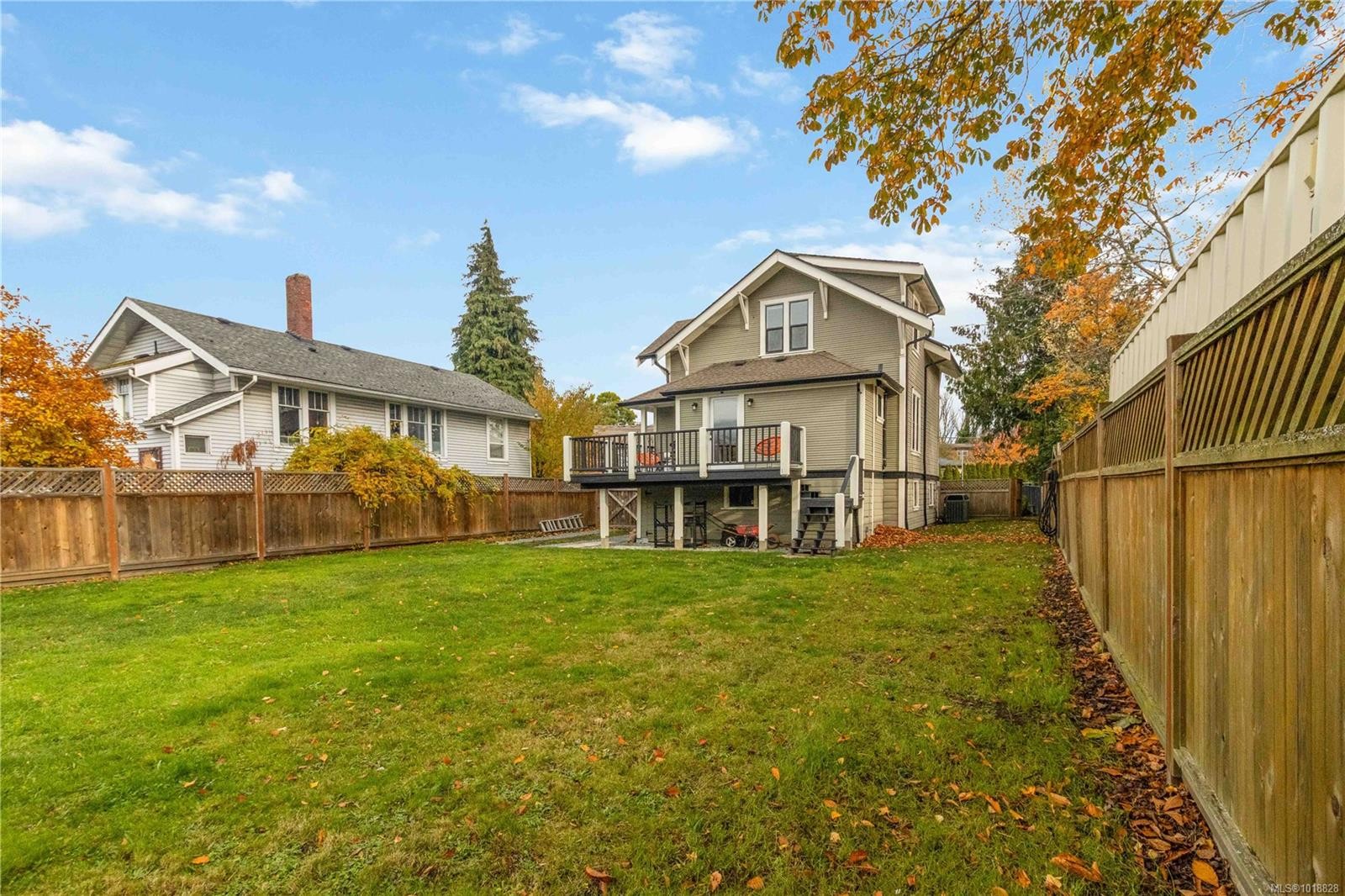 3354 Harriet Rd, Saanich, BC