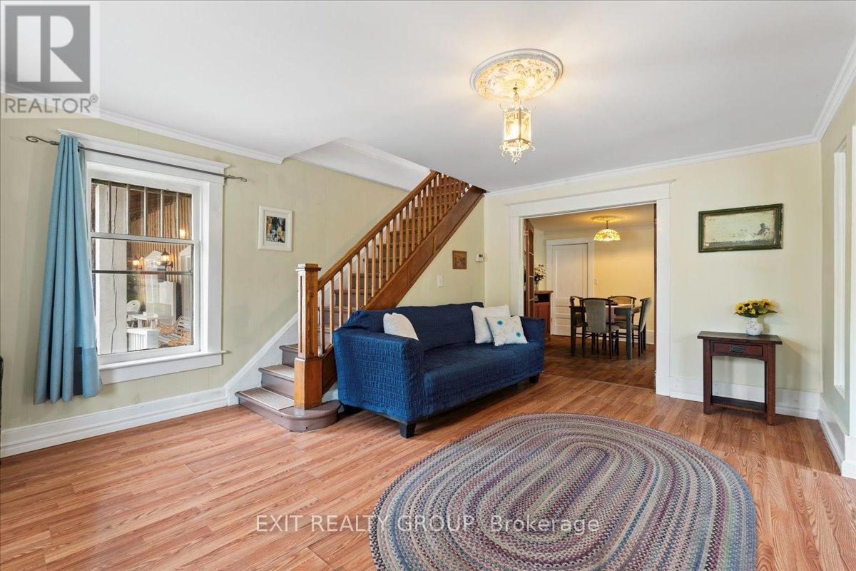 101 Durham Street S, Madoc, ON