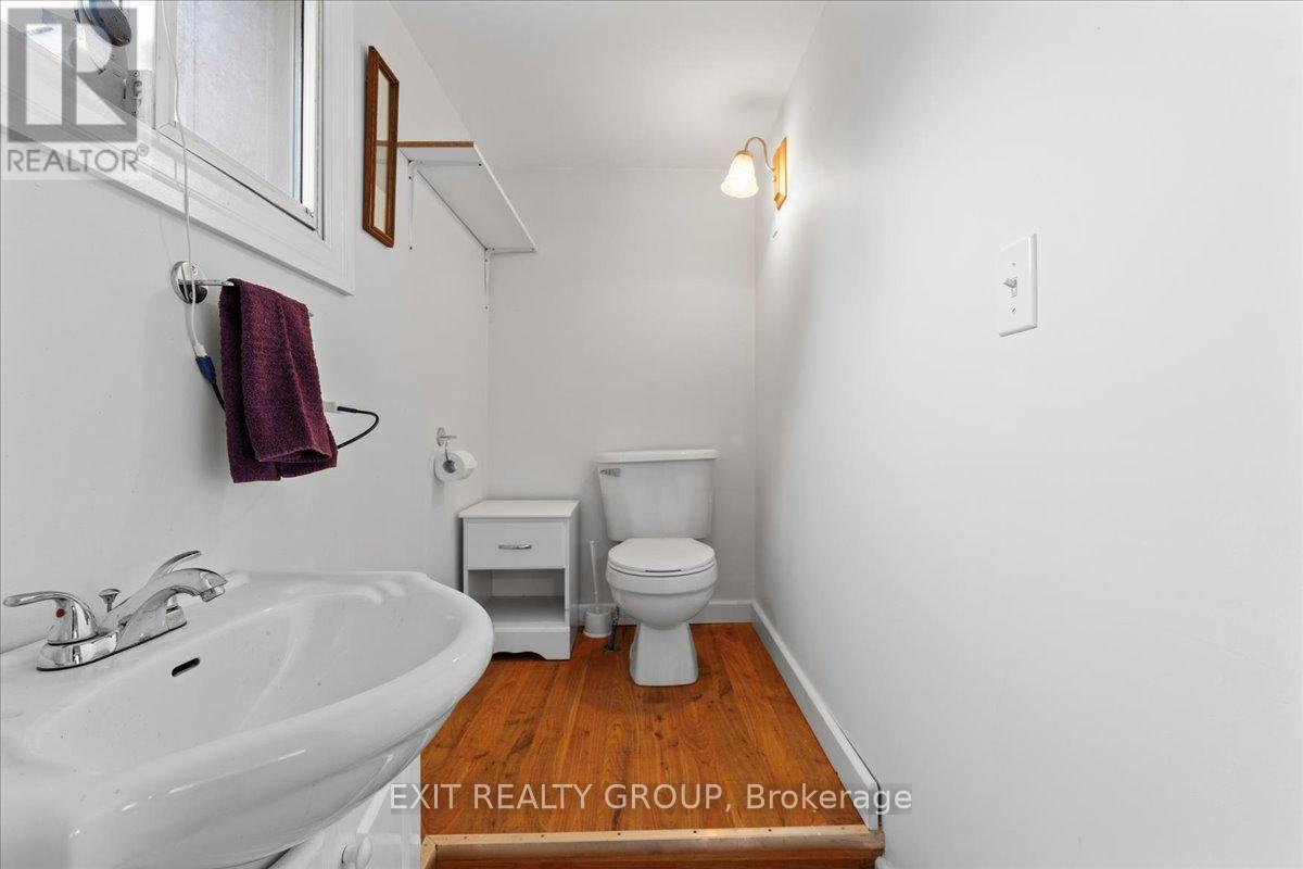 101 Durham Street S, Madoc, ON