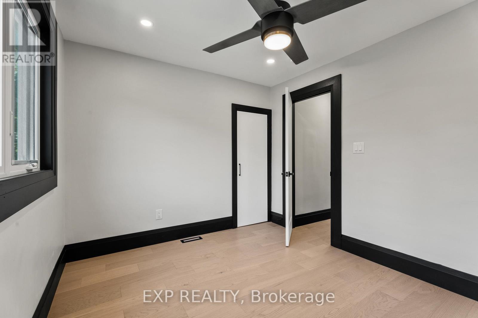 105 Rothsay Avenue, Hamilton, ON - Indoor Photo Showing Other Room