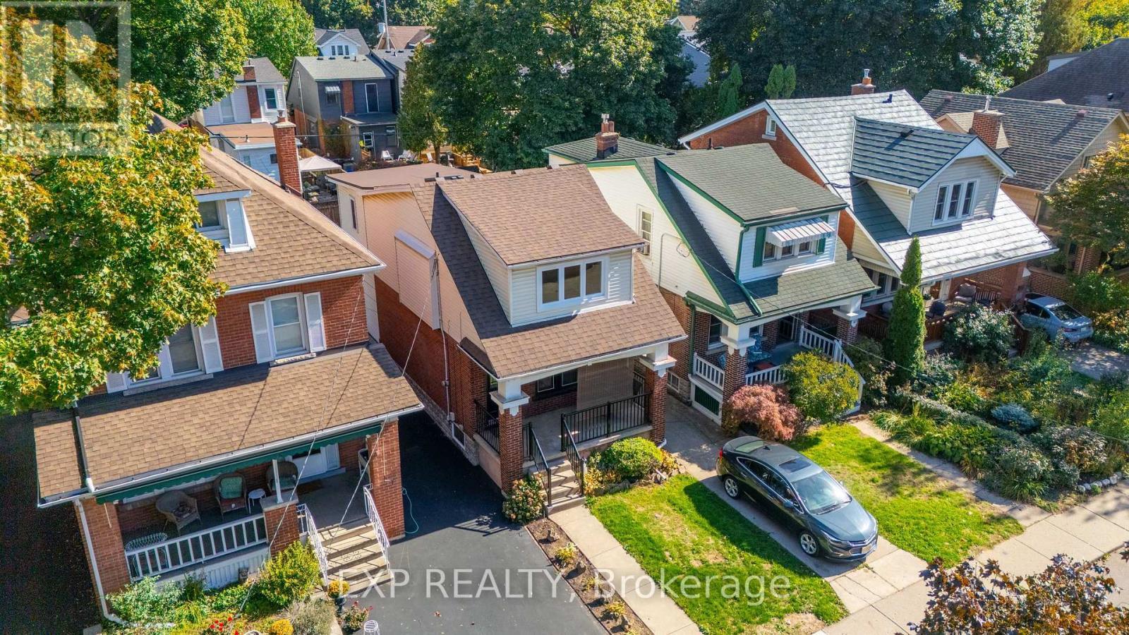 105 Rothsay Avenue, Hamilton, ON - Outdoor