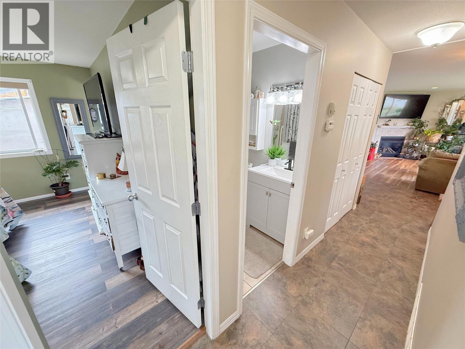 8 Eagle Crescent, Princeton, BC - Indoor Photo Showing Other Room