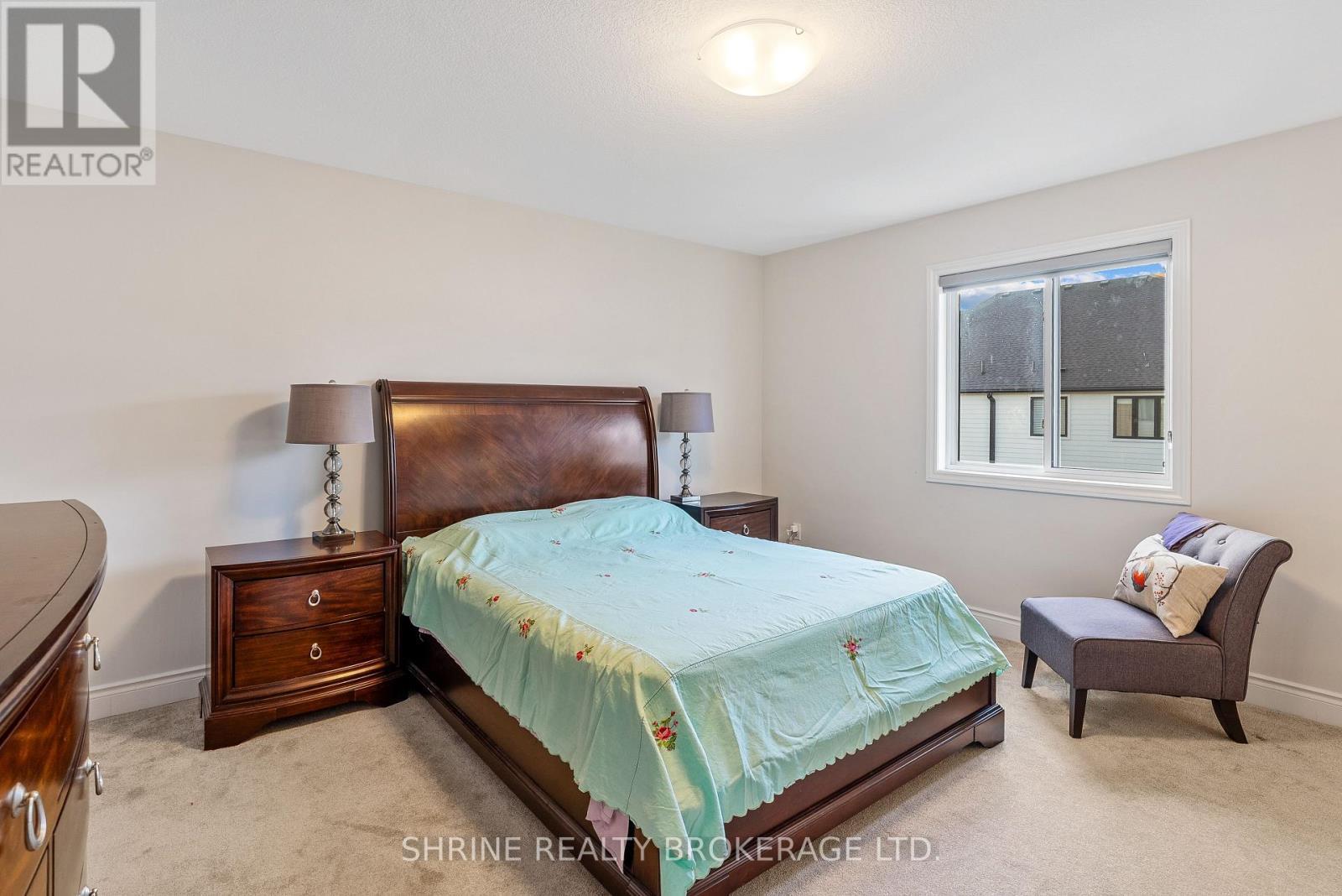 3719 Somerston Crescent, London South (South W), ON - Indoor Photo Showing Bedroom