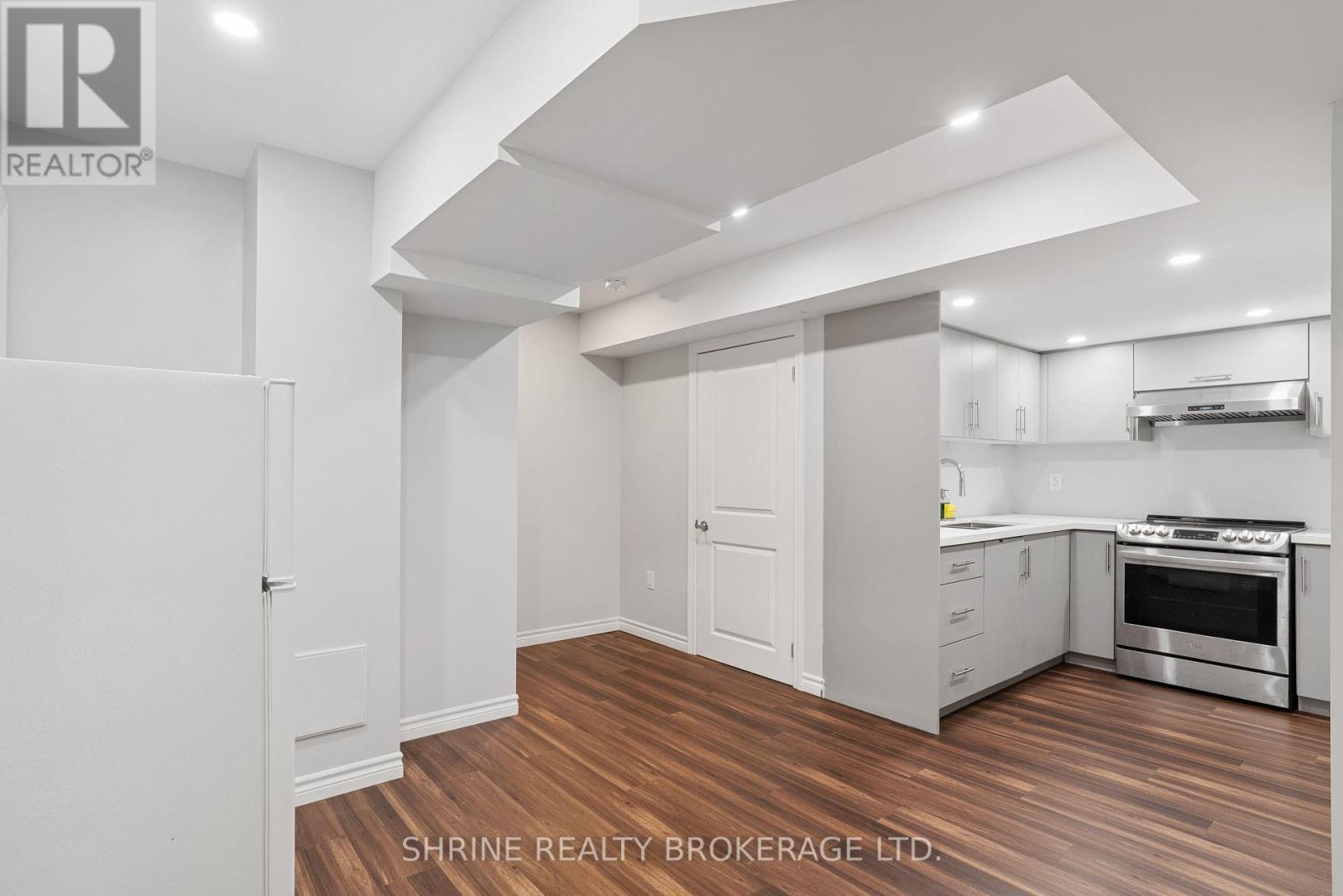 3719 Somerston Crescent, London South (South W), ON - Indoor Photo Showing Other Room