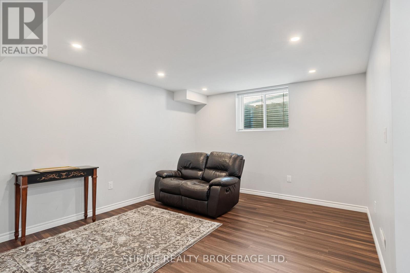 3719 Somerston Crescent, London South (South W), ON - Indoor