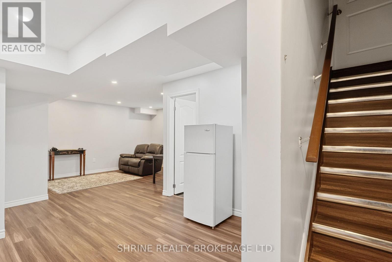 3719 Somerston Crescent, London South (South W), ON - Indoor Photo Showing Other Room