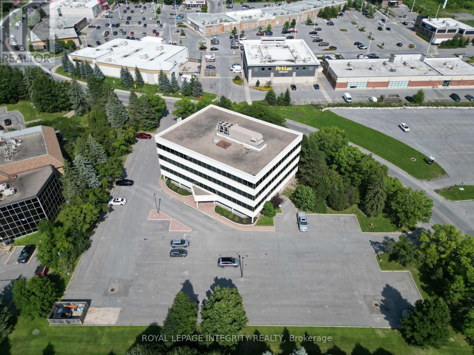 310 - 135 Michael Cowpland Drive, Ottawa, ON