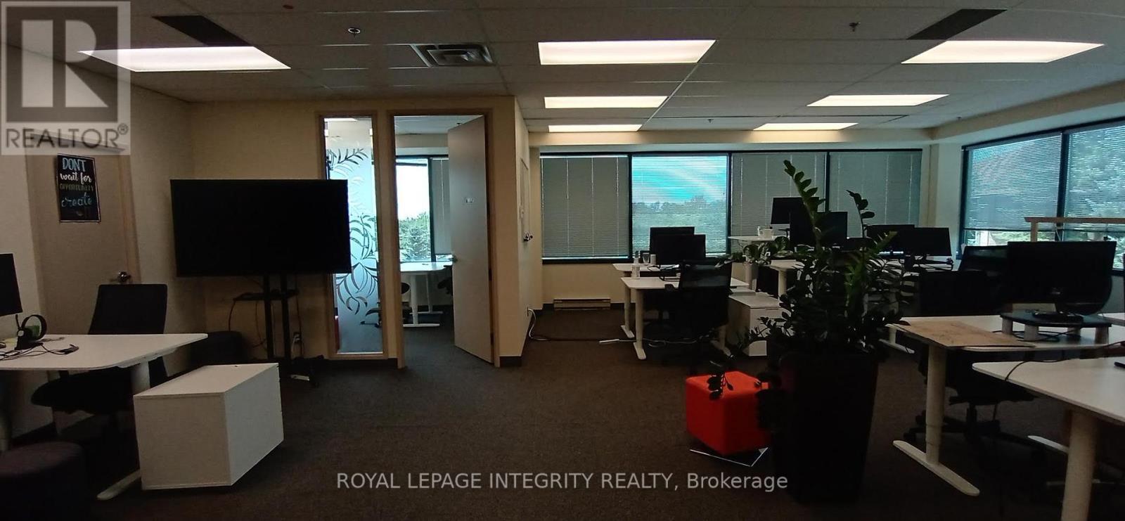 310 - 135 Michael Cowpland Drive, Ottawa, ON