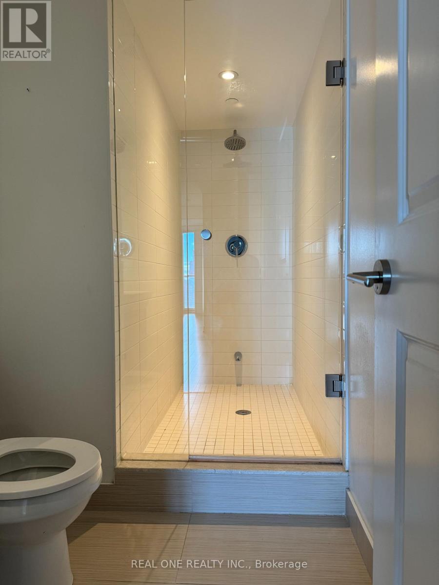 4208 - 386 Yonge Street, Toronto, ON - Indoor Photo Showing Bathroom