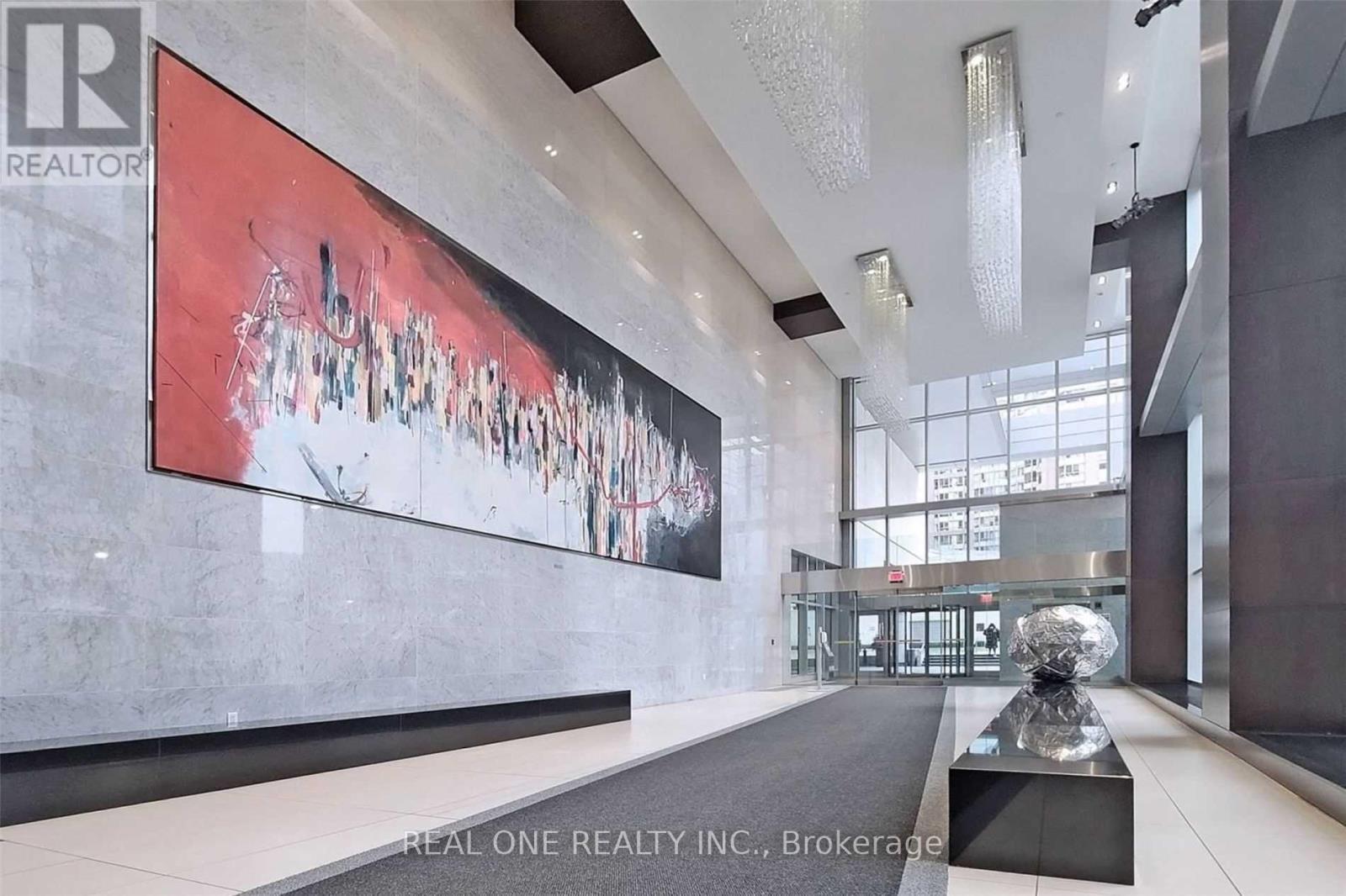 4208 - 386 Yonge Street, Toronto, ON - Indoor Photo Showing Other Room