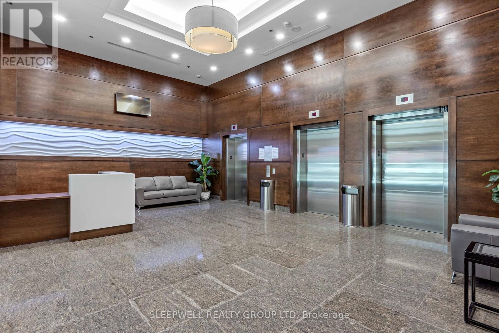 1212 - 238 Besserer Street, Ottawa, ON - Indoor Photo Showing Other Room