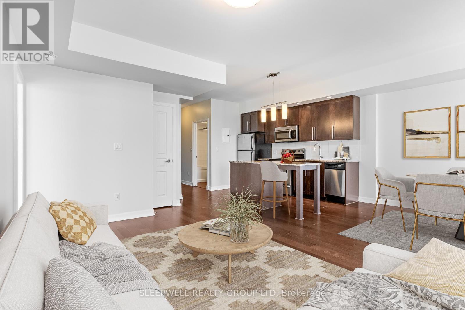 1212 - 238 Besserer Street, Ottawa, ON - Indoor Photo Showing Living Room