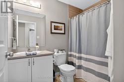 Main bathroom 2nd level -