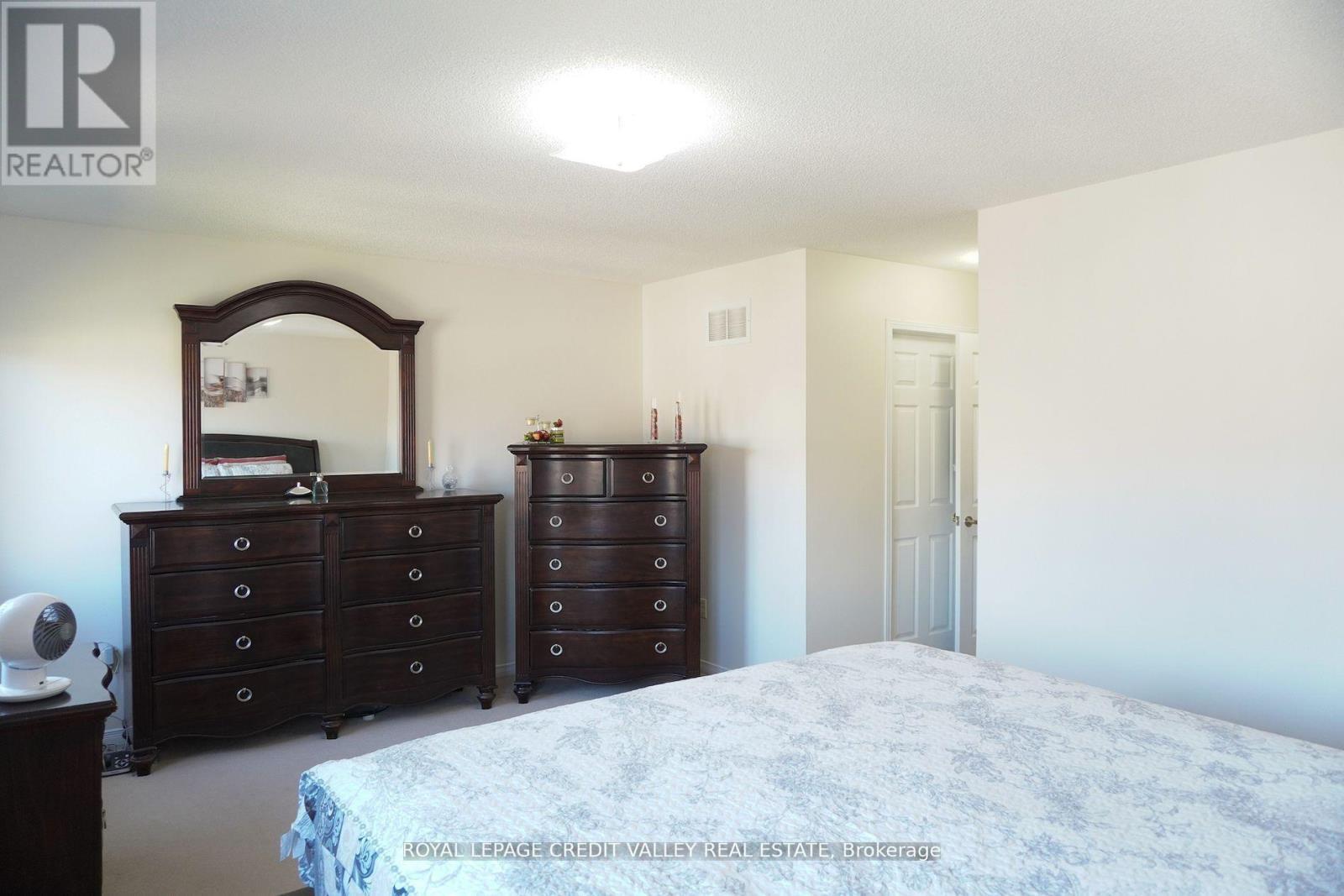 72 Kilrea Way, Brampton, ON - Indoor Photo Showing Bedroom