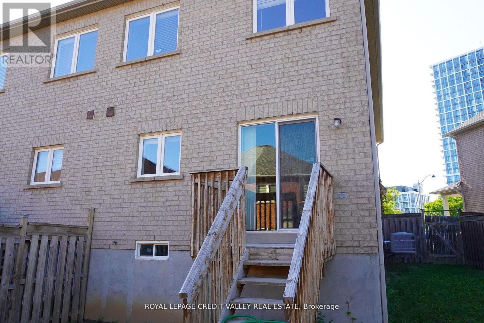 72 Kilrea Way, Brampton, ON - Outdoor With Exterior