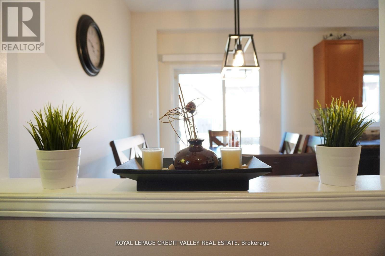 72 Kilrea Way, Brampton, ON - Indoor