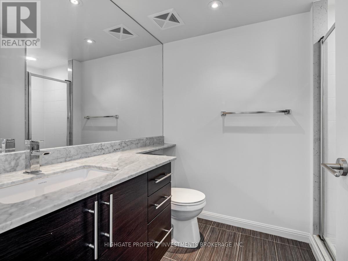 216 - 125 Western Battery Road, Toronto, ON - Indoor Photo Showing Bathroom