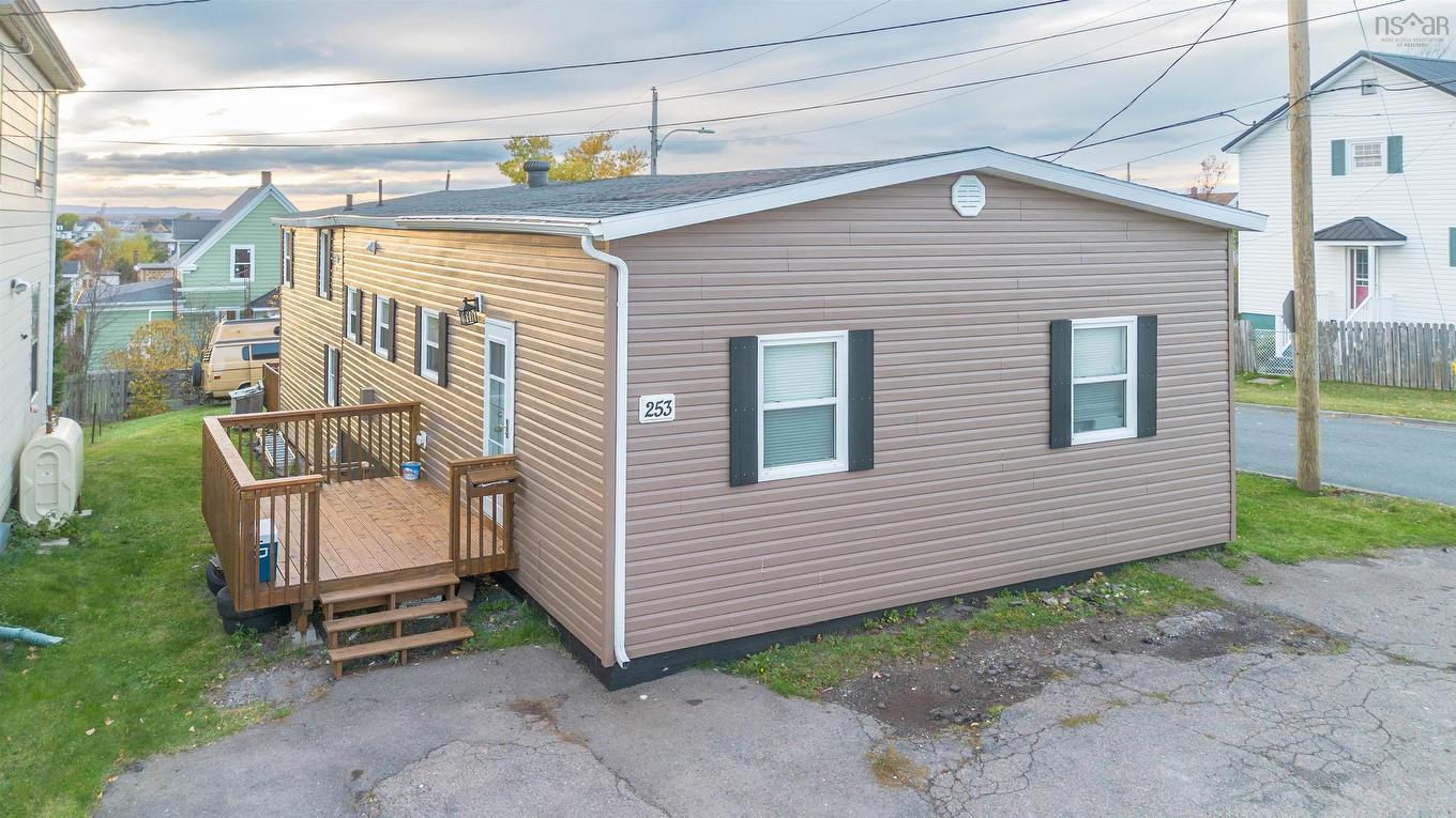 253 Lingan Road, Sydney, NS