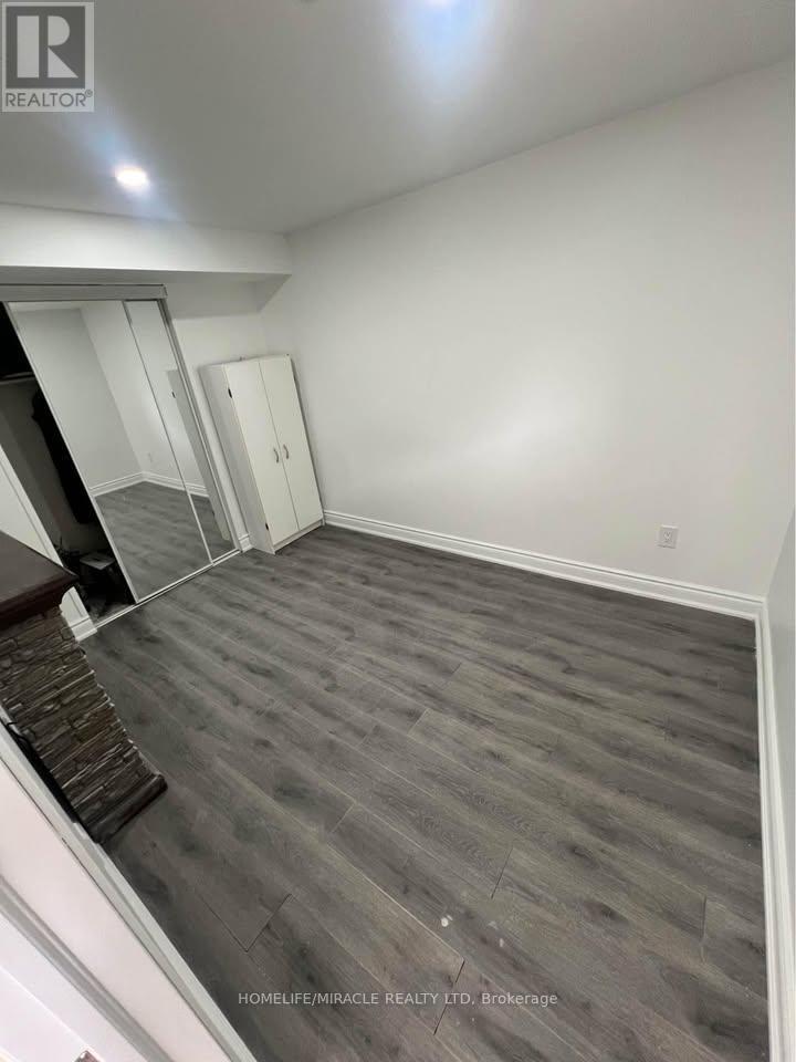 17 Portrush Trail, Brampton, ON - Indoor