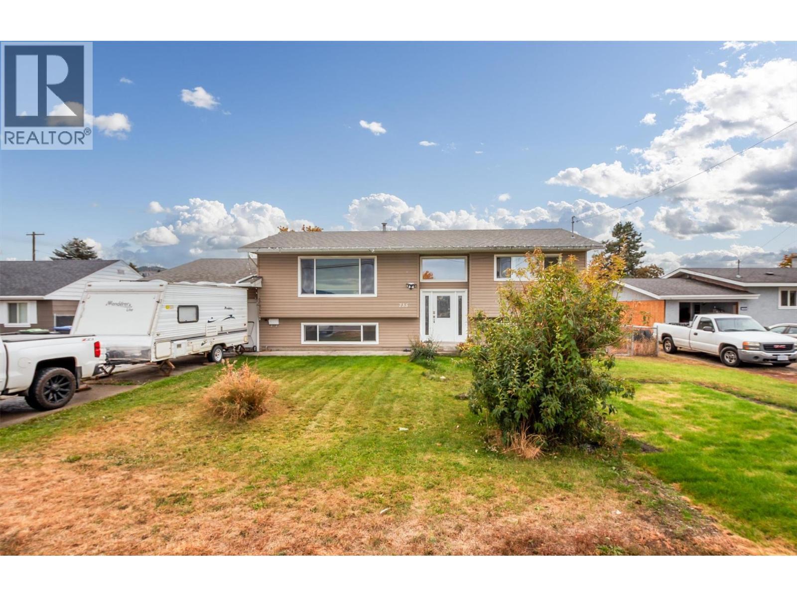 735 Belgo Road, Kelowna, BC - Outdoor