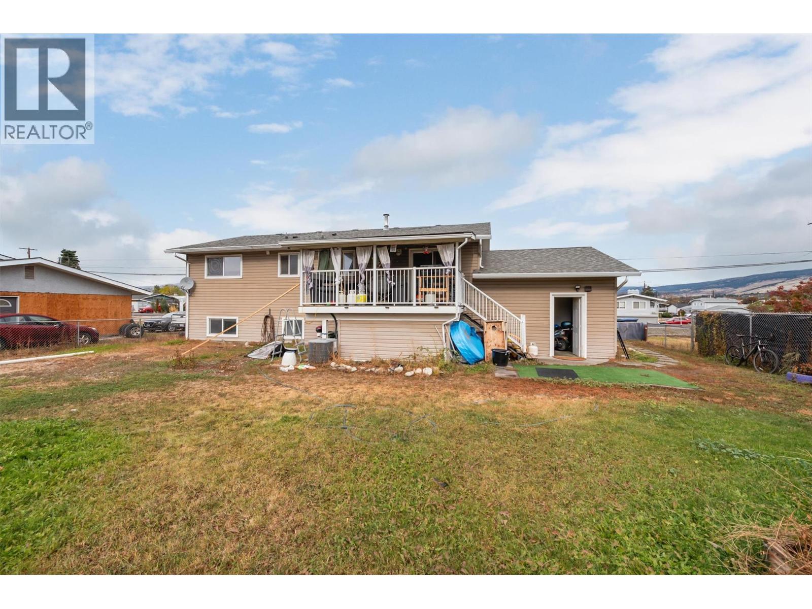 735 Belgo Road, Kelowna, BC - Outdoor