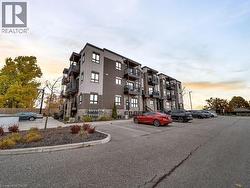 408 GUELPH Avenue Unit# 3 Cambridge, ON N3C 2V3
