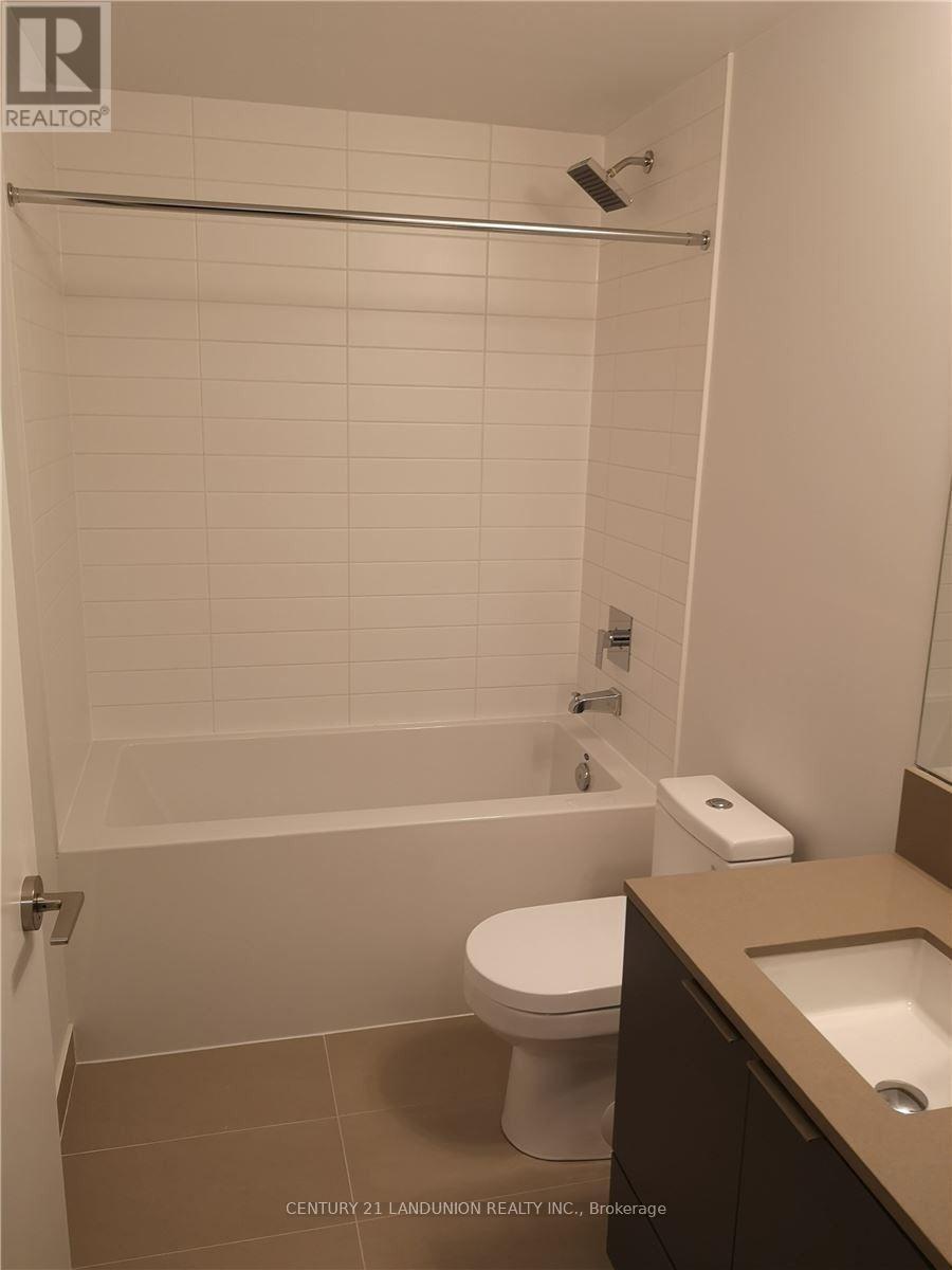 1706 - 181 Dundas Street E, Toronto, ON - Indoor Photo Showing Bathroom
