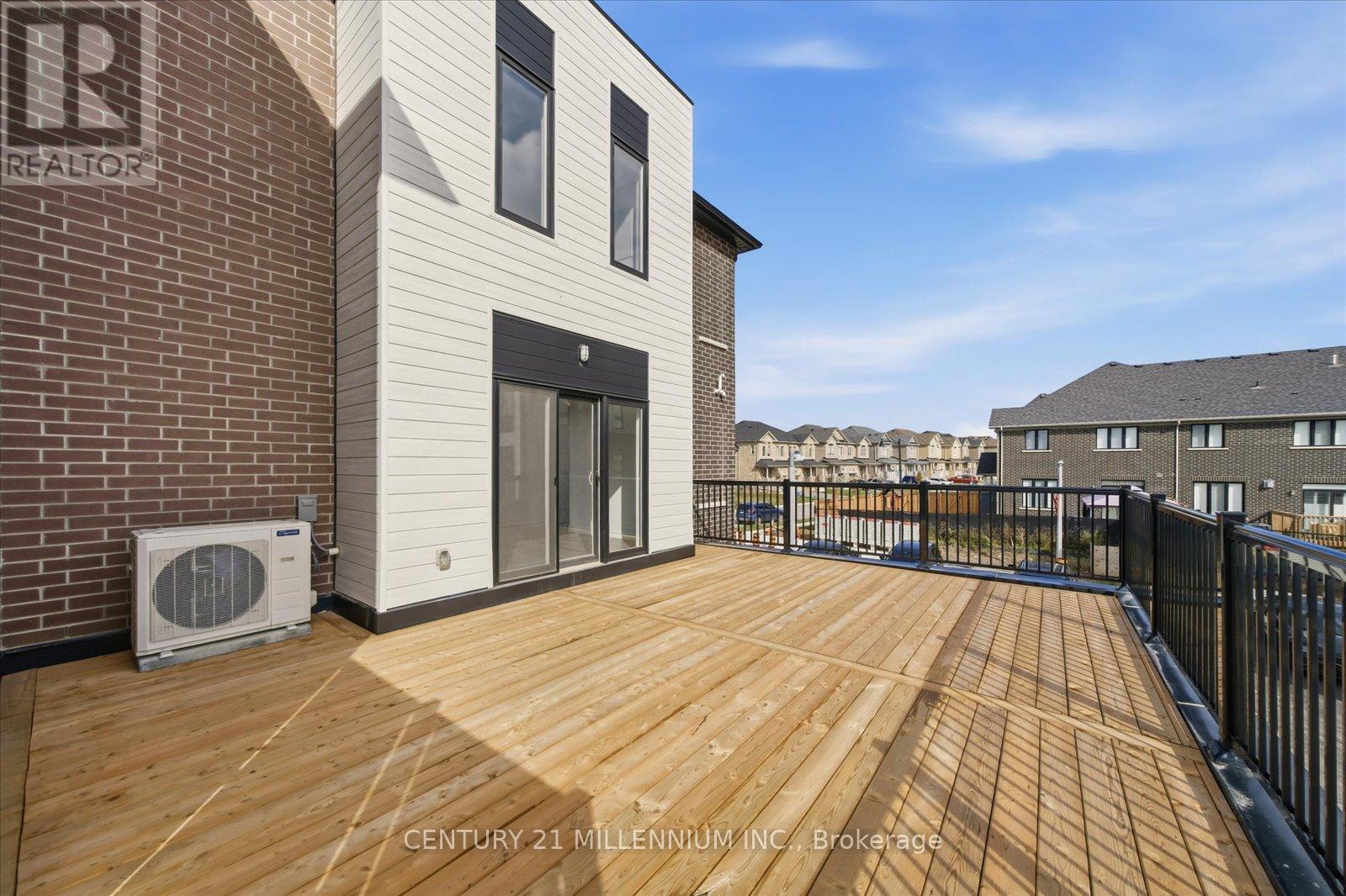 2 - 62 Kenesky Drive, Hamilton, ON - Outdoor With Exterior