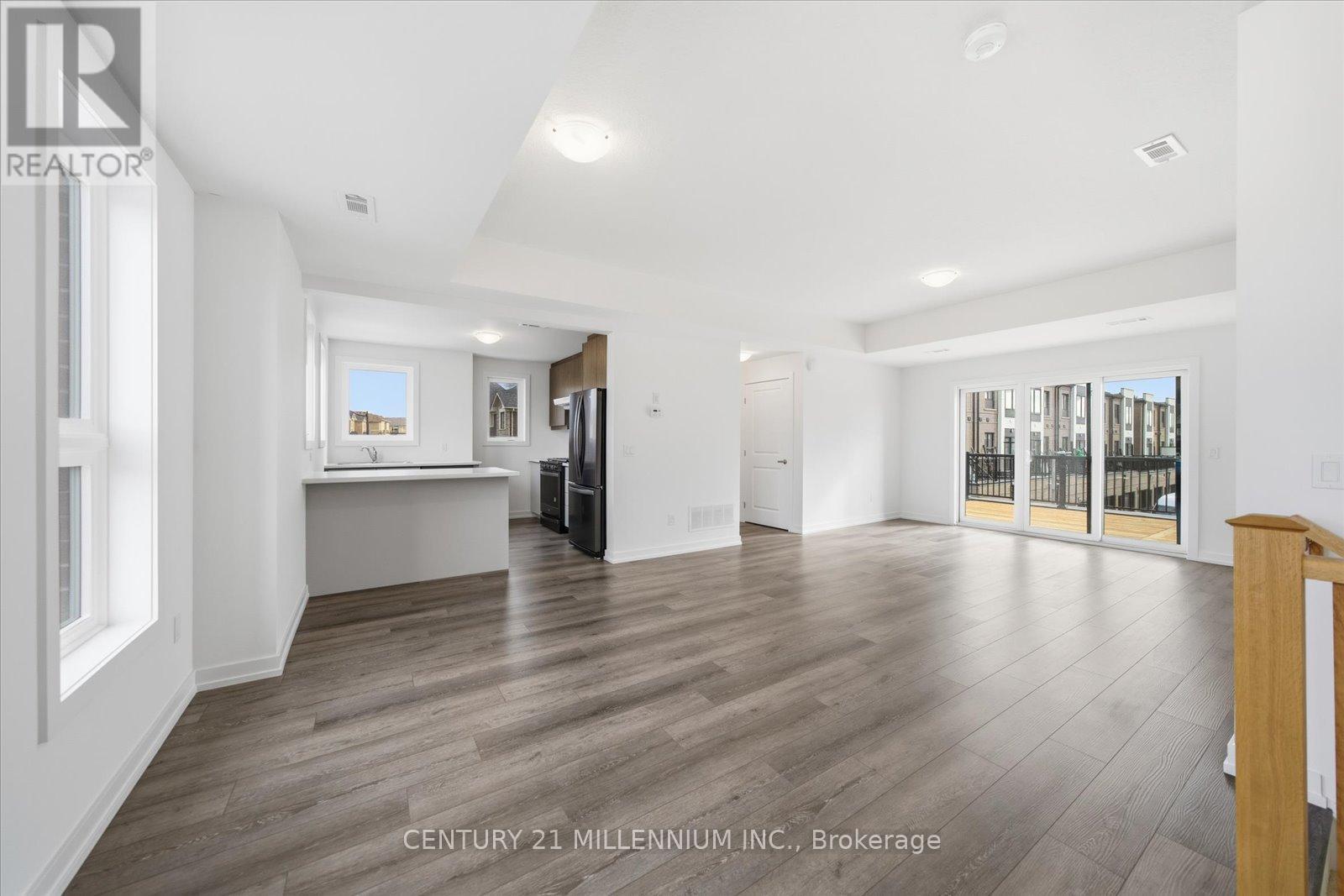 2 - 62 Kenesky Drive, Hamilton, ON - Indoor Photo Showing Other Room