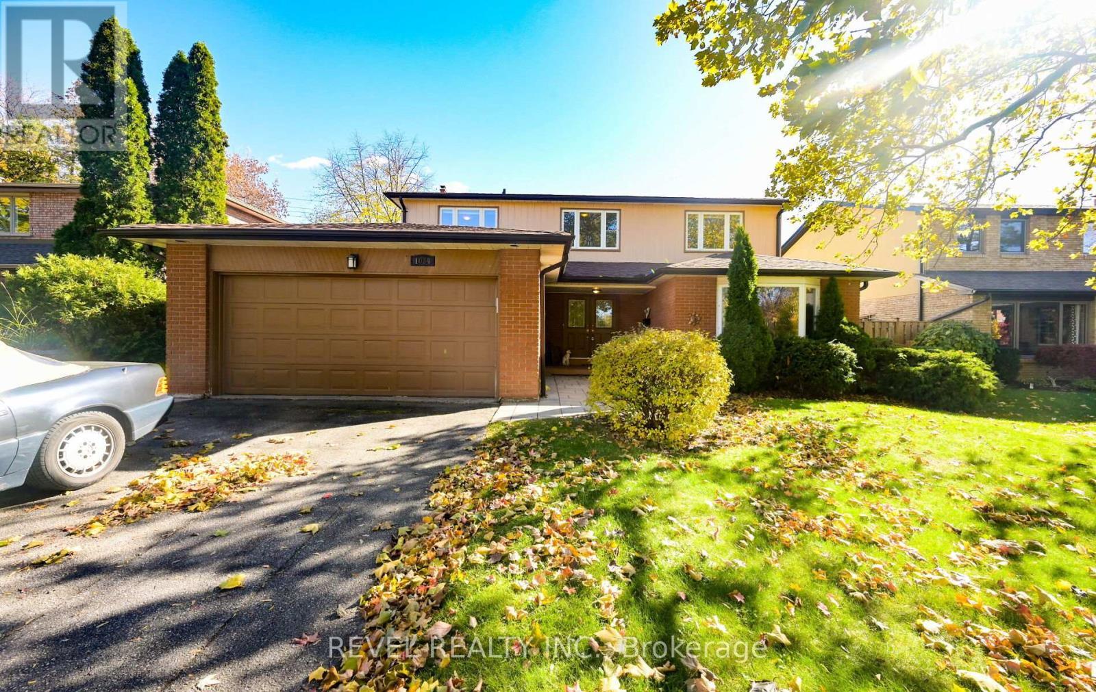 1034 Fredonia Drive, Mississauga, ON - Outdoor
