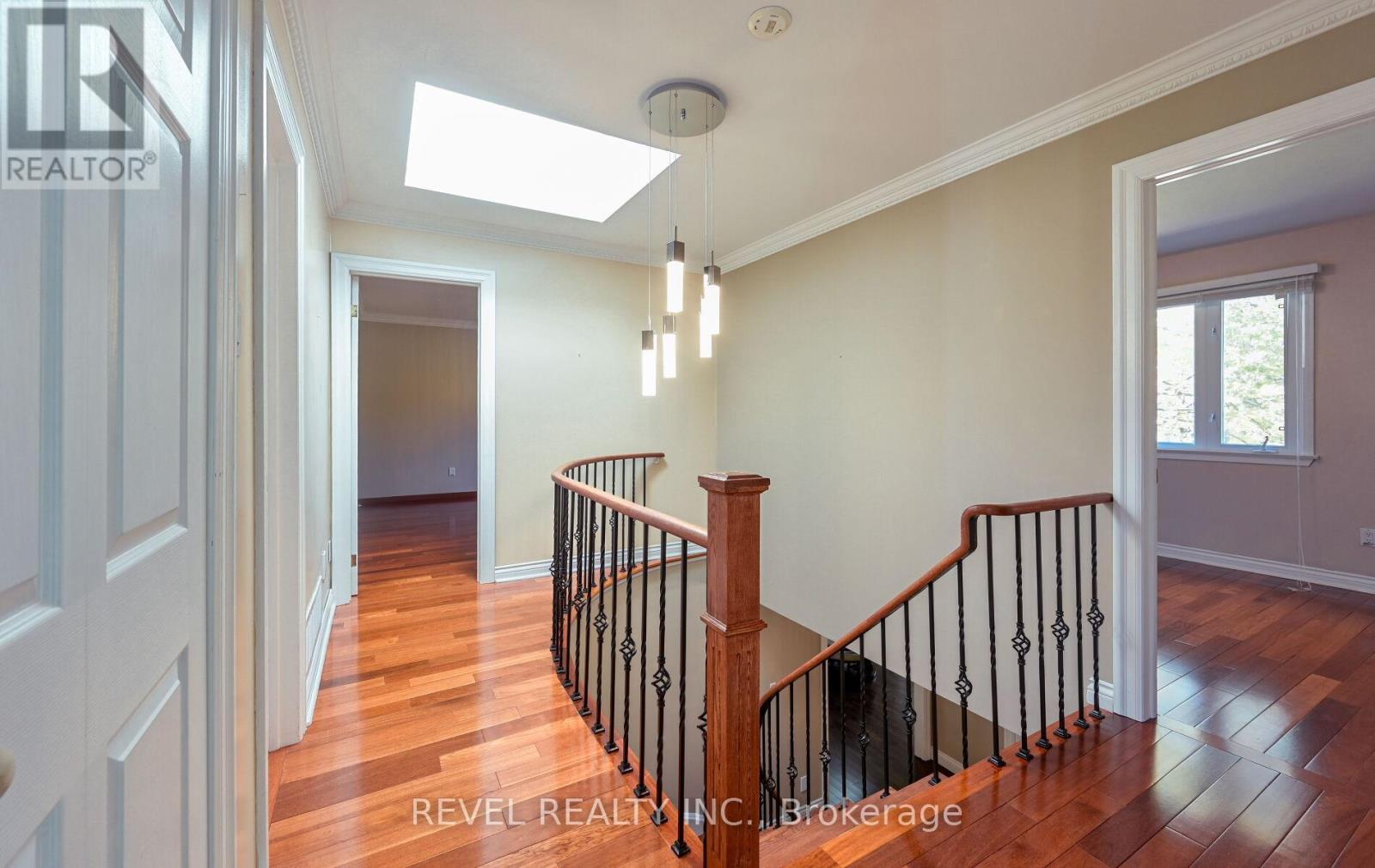 1034 Fredonia Drive, Mississauga, ON - Indoor Photo Showing Other Room