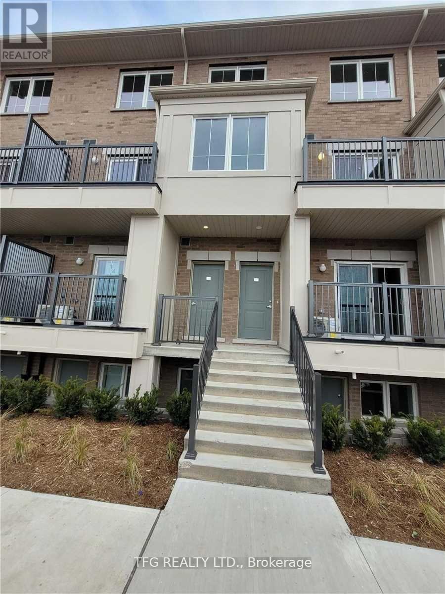 14 - 480 Beresford Path, Oshawa (Central), ON - Outdoor With Balcony With Facade