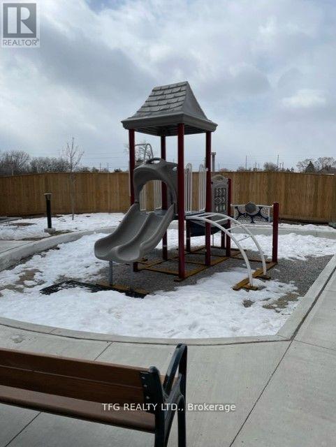 14 - 480 Beresford Path, Oshawa (Central), ON - Outdoor