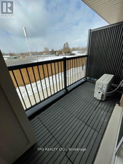 14 - 480 Beresford Path, Oshawa (Central), ON - Outdoor With Balcony With Exterior