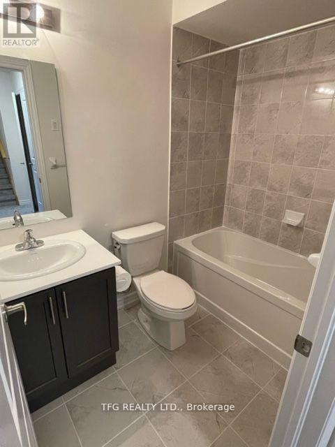 14 - 480 Beresford Path, Oshawa (Central), ON - Indoor Photo Showing Bathroom