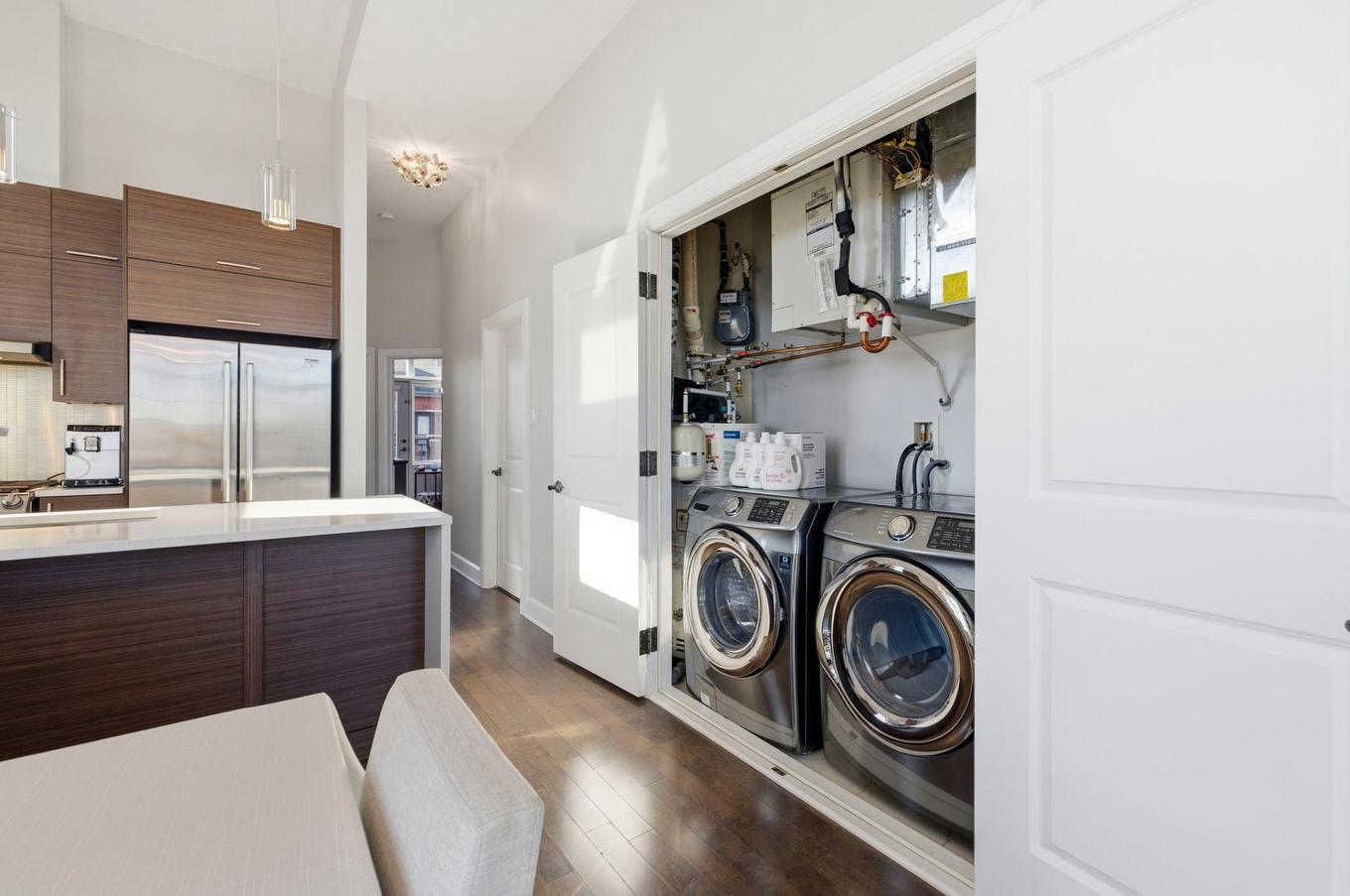 Salle de lavage - 301-2300 Rue Modigliani, Montréal (Saint-Laurent), QC - Indoor Photo Showing Laundry Room