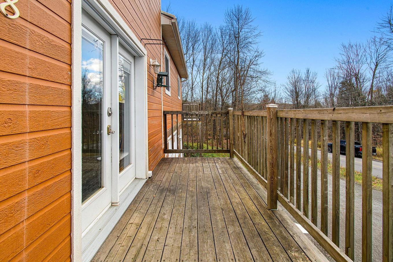 Balcon - 228 Ch. De La Carrière, Brownsburg-Chatham, QC - Outdoor