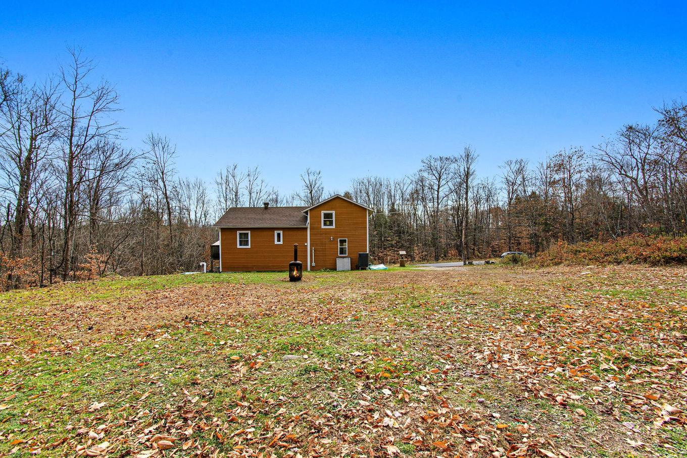 Cour - 228 Ch. De La Carrière, Brownsburg-Chatham, QC - Outdoor