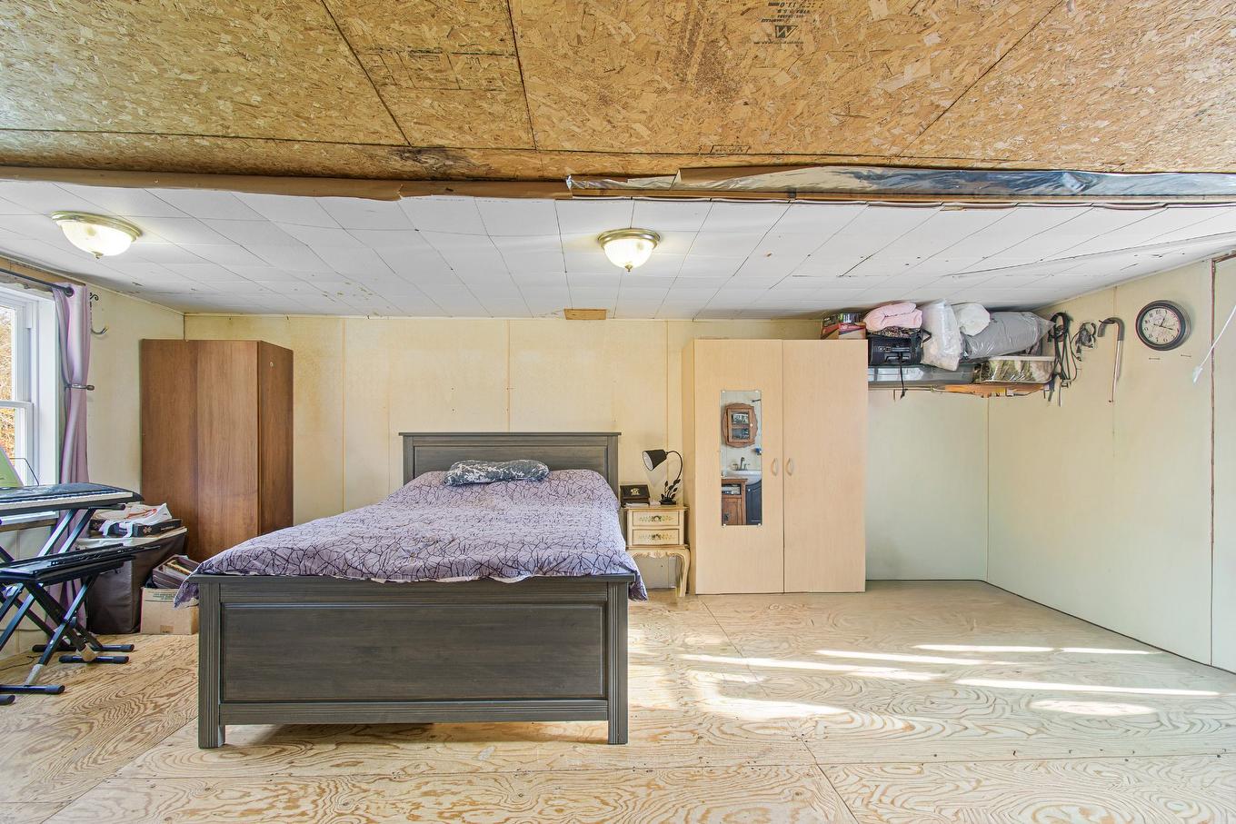 Chambre à coucher - 228 Ch. De La Carrière, Brownsburg-Chatham, QC - Indoor Photo Showing Bedroom