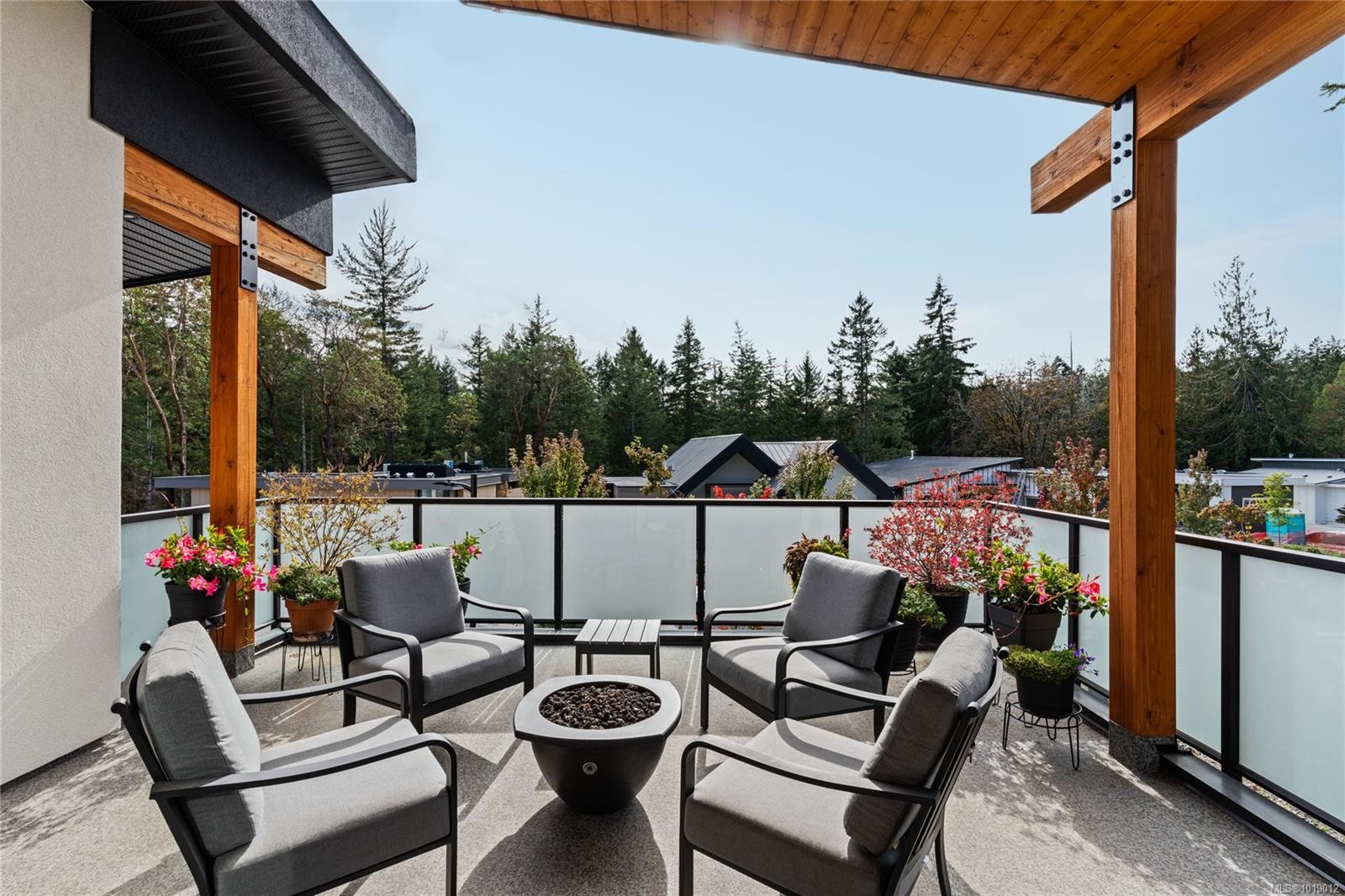 640 Medalist Ave, Colwood, BC