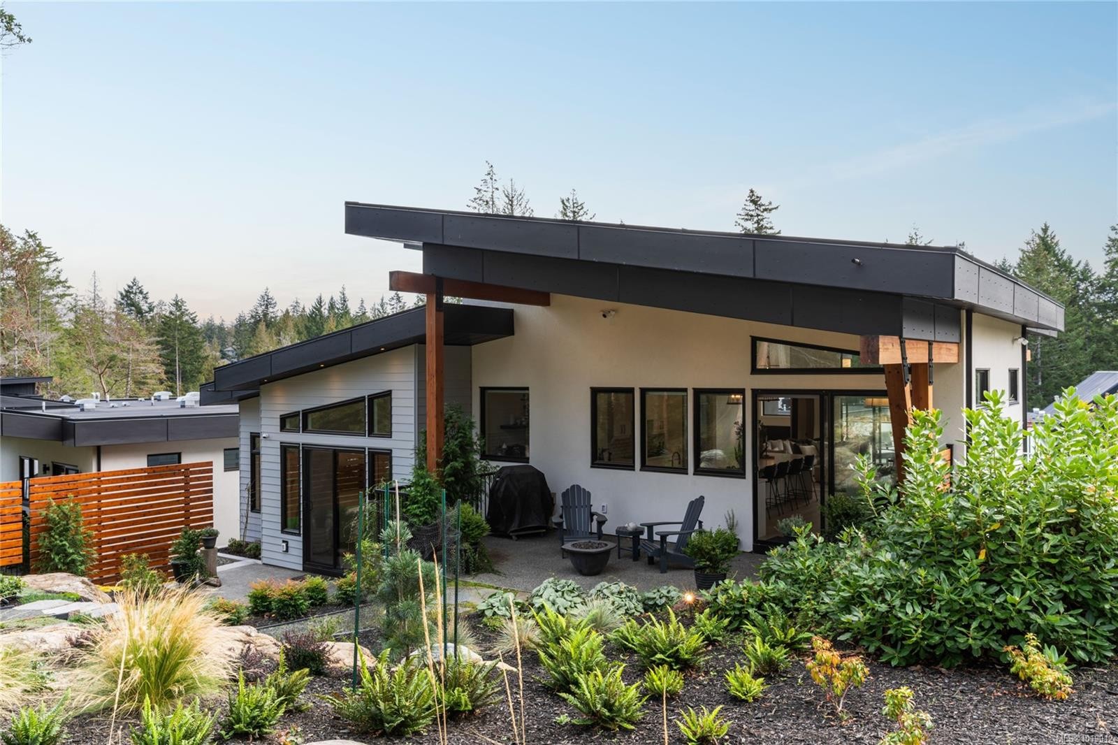 640 Medalist Ave, Colwood, BC