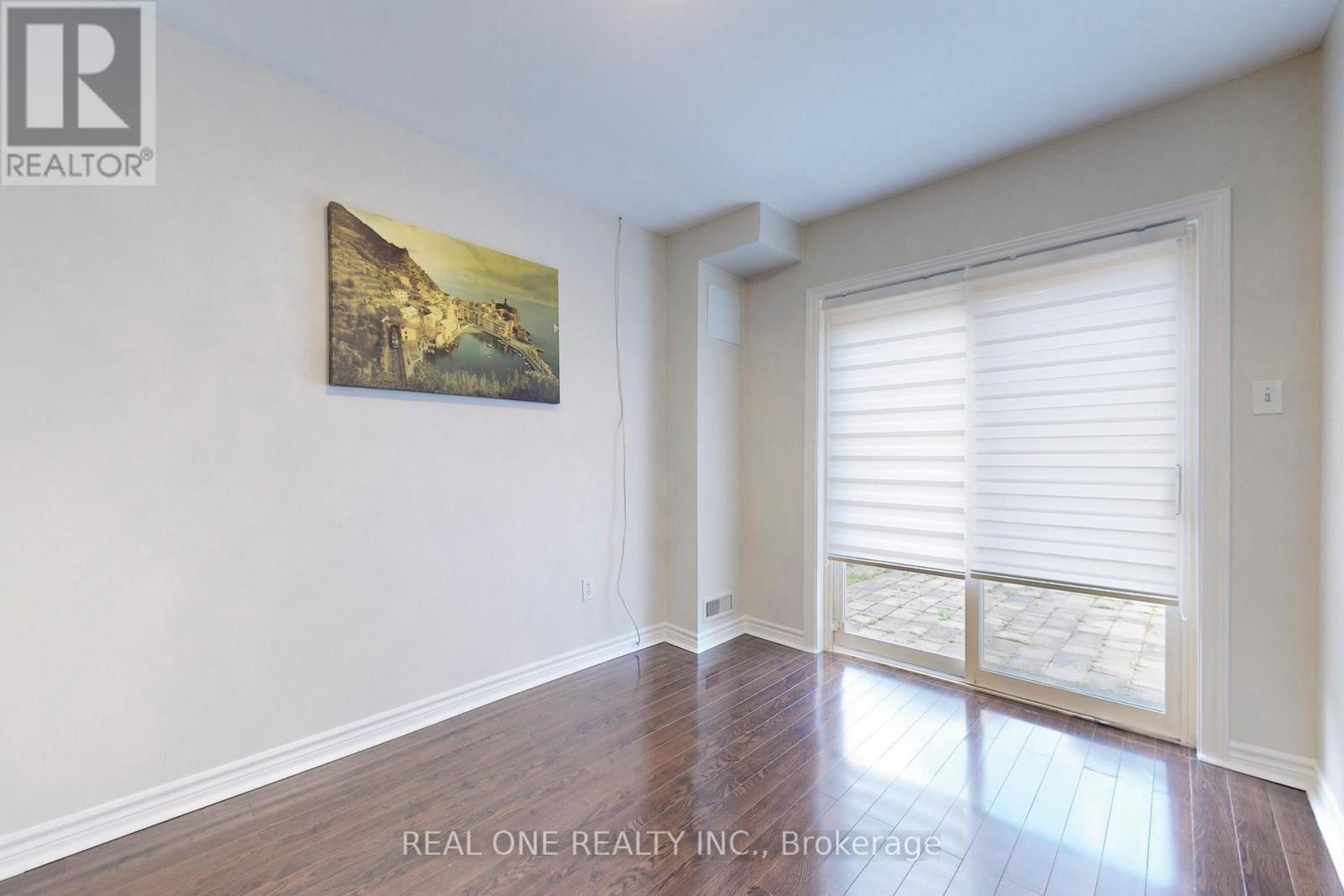 64 Sassafras Circle N, Vaughan, ON - Indoor Photo Showing Other Room